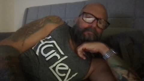 Snapshot of pleasesitonmycock chatting on December 2025 07:13:02 AM PleaseSitOnMyCock online show from December 2025 07:13:02 AM