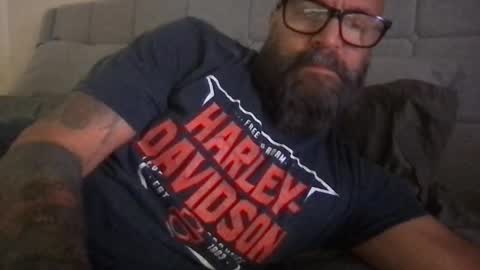 Snapshot of pleasesitonmycock chatting on December 2025 06:37:02 PM PleaseSitOnMyCock online show from December 2025 06:37:02 PM