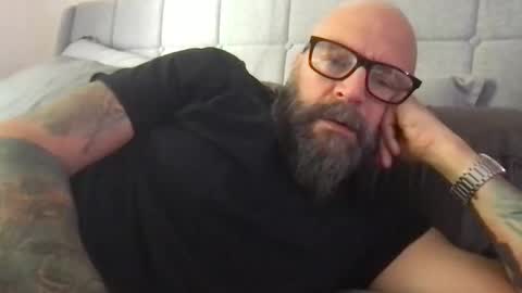 PleaseSitOnMyCock online show from January 2026 03:28:01 PM