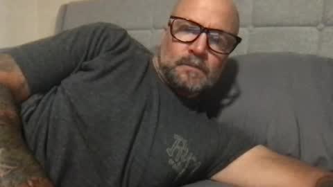 Snapshot of pleasesitonmycock chatting on June 2026 02:58:02 AM PleaseSitOnMyCock online show from June 2026 02:58:02 AM