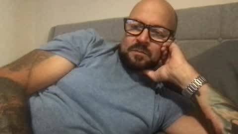 Snapshot of pleasesitonmycock chatting on July 2026 07:38:01 PM PleaseSitOnMyCock online show from July 2026 07:38:01 PM