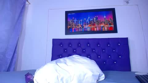 Snapshot of pleassing_ebonny chatting on September 2025 03:06:01 PM CHARLOTTE online show from September 2025 03:06:01 PM