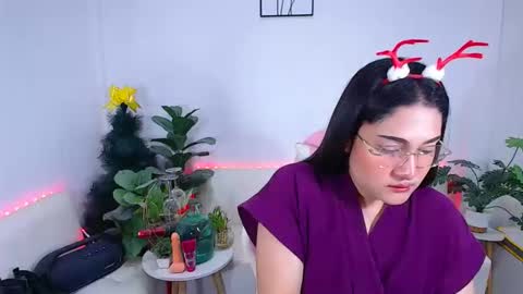 Snapshot of ploysaithailand chatting on November 2025 03:43:02 AM Ploysai online show from November 2025 03:43:02 AM