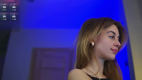 Ari online show from October 2025 02:41:02 AM