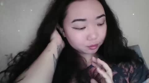 Erica online show from April 2026 02:22:02 AM