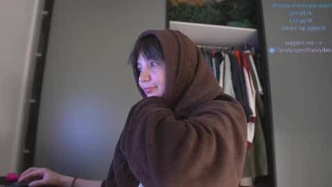   online show from May 2026 06:36:01 PM
