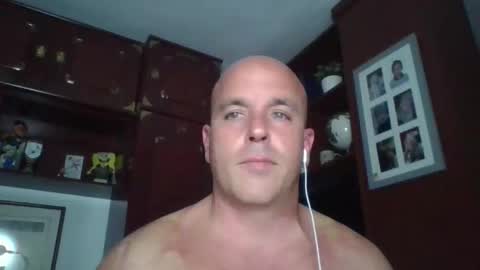 Snapshot of pocoyotop chatting on June 2026 10:05:02 PM pocoyotop online show from June 2026 10:05:02 PM