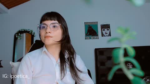 IG ipoetica  online show from December 2024 11:17:02 PM