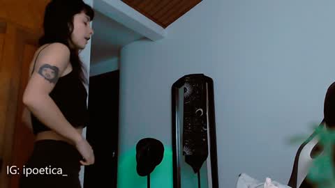 IG ipoetica  online show from January 2025 12:04:02 PM