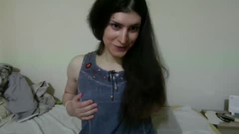Poison Ivy  online show from May 2026 10:39:01 PM