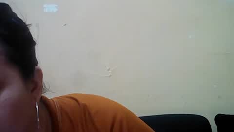 Snapshot of poisonousivy30 chatting on May 2026 05:39:01 PM poisonousivy30 online show from May 2026 05:39:01 PM