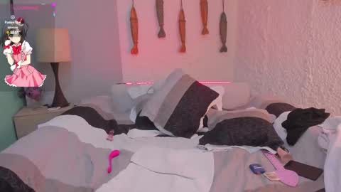 poisson_ivy_ online show from January 2025 10:19:01 AM