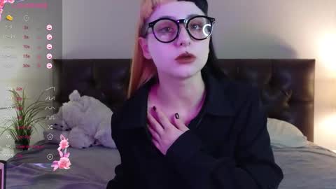 Candytrain online show from December 2025 05:46:01 AM