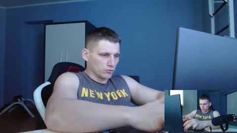 Poliglotjoe2 online show from February 2026 10:27:01 AM