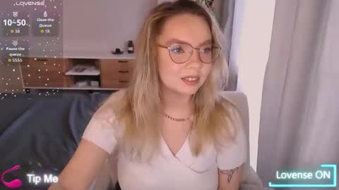 PolinaJones online show from February 2026 12:47:02 PM