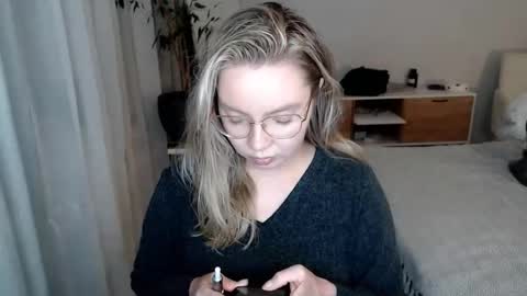 PolinaJones online show from June 2026 06:51:02 PM