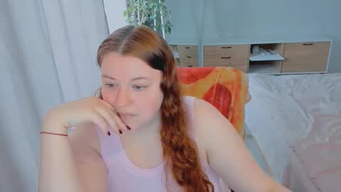 Polina online show from October 2025 11:20:02 AM