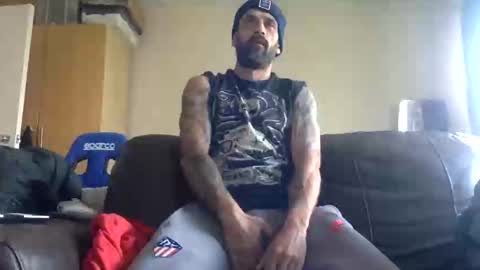 Snapshot of polla101 chatting on April 2026 01:42:02 PM aquiles online show from April 2026 01:42:02 PM