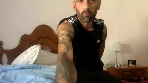 Snapshot of polla101 chatting on May 2026 01:07:01 PM aquiles online show from May 2026 01:07:01 PM