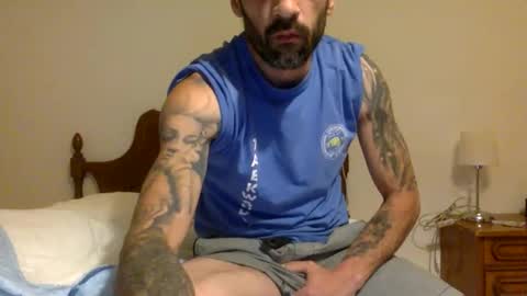 Snapshot of polla101 chatting on May 2026 11:10:01 PM aquiles online show from May 2026 11:10:01 PM