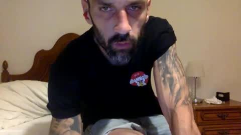 Snapshot of polla101 chatting on June 2026 12:01:02 AM aquiles online show from June 2026 12:01:02 AM
