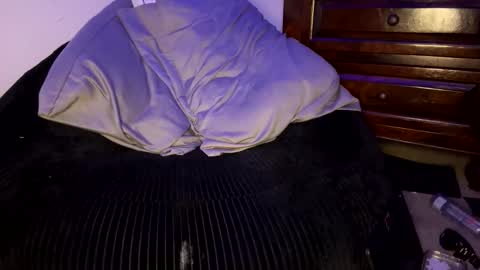 Snapshot of pollardj906 chatting on November 2025 01:43:03 PM pollardj906 online show from November 2025 01:43:03 PM