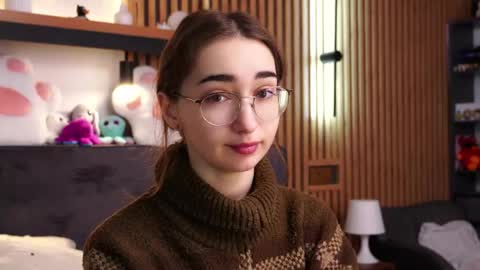 Polly online show from February 2026 07:54:02 AM