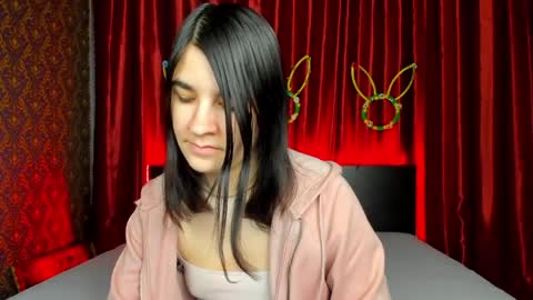 Polly online show from April 2026 06:07:02 AM