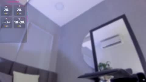 Snapshot of pollybabe_ chatting on November 2025 10:17:01 AM POLLY online show from November 2025 10:17:01 AM