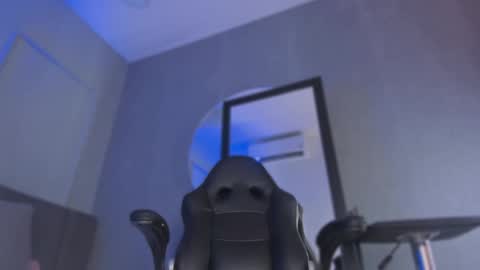 Snapshot of pollybabe_ chatting on November 2025 10:37:01 AM POLLY online show from November 2025 10:37:01 AM