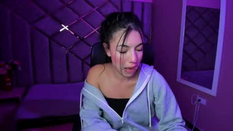 Snapshot of poly_sasha_ chatting on November 2025 04:22:01 AM poly sasha online show from November 2025 04:22:01 AM