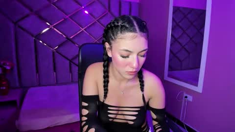 Snapshot of poly_sasha_ chatting on January 2026 03:56:02 AM poly sasha online show from January 2026 03:56:02 AM