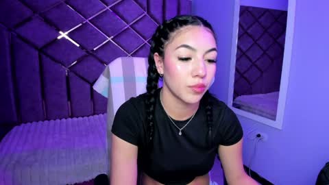 Snapshot of poly_sasha_ chatting on May 2026 03:24:01 AM poly sasha online show from May 2026 03:24:01 AM