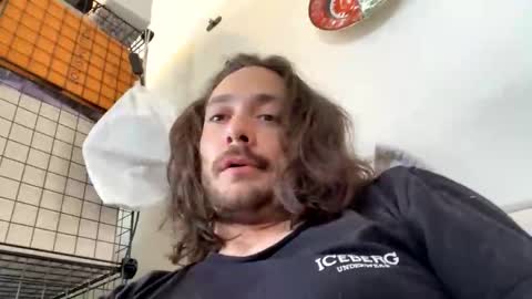 ponzio000 online show from April 2026 08:26:02 AM