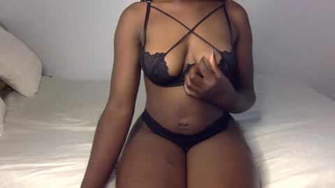 Snapshot of pookietalie23 chatting on June 2026 12:46:02 AM pookie online show from June 2026 12:46:02 AM