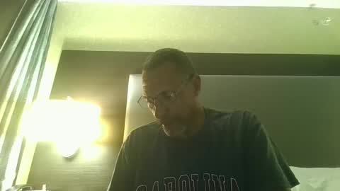 Snapshot of poolguy2496 chatting on November 2025 05:46:01 AM poolguy2496 online show from November 2025 05:46:01 AM