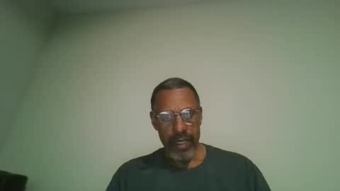 Snapshot of poolguy2496 chatting on November 2025 02:44:02 AM poolguy2496 online show from November 2025 02:44:02 AM