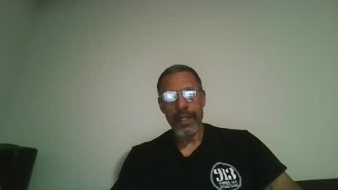 Snapshot of poolguy2496 chatting on December 2025 12:59:02 AM poolguy2496 online show from December 2025 12:59:02 AM