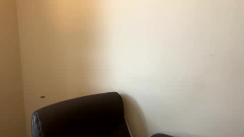 popfizzt online show from March 2025 01:10:02 PM