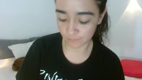 Snapshot of porcelainlux chatting on May 2026 03:04:02 AM porcelainlux online show from May 2026 03:04:02 AM