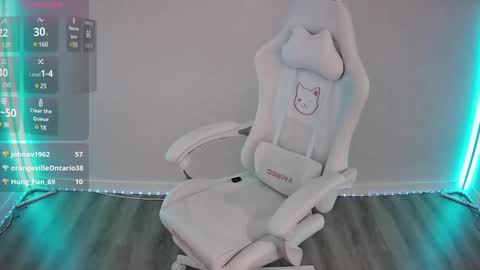 Porcha Play online show from December 2024 06:29:01 AM