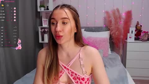 Snapshot of pornogirlx chatting on February 2025 07:55:01 AM Masha  online show from February 2025 07:55:01 AM