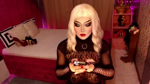 pornstarshaina online show from December 2024 11:55:01 PM