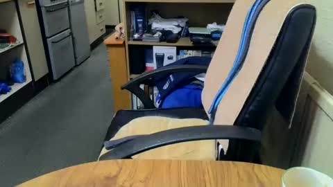 Snapshot of poshman65 chatting on October 2025 10:47:01 PM poshman65 online show from October 2025 10:47:01 PM