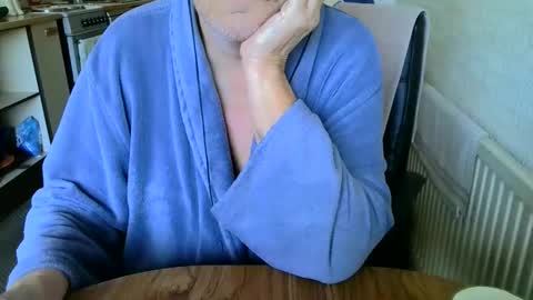 Snapshot of poshman65 chatting on December 2025 12:14:02 PM poshman65 online show from December 2025 12:14:02 PM