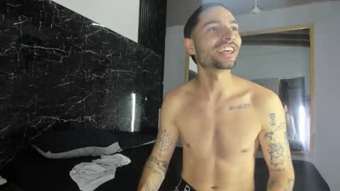 Poul online show from December 2025 07:40:02 PM