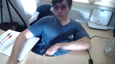 Snapshot of powerfulzeus2 chatting on October 2025 07:20:01 PM powerfulzeus2 online show from October 2025 07:20:01 PM