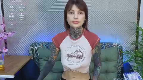 Lola online show from January 2026 05:44:02 AM