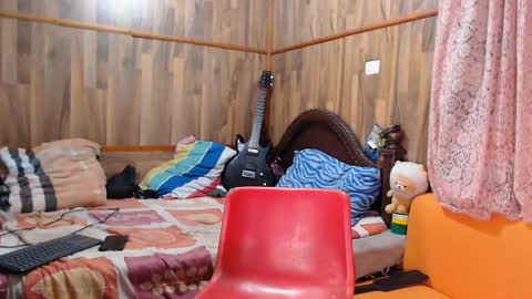 chris independent  online show from February 2025 05:49:02 AM