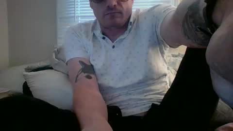 powthunder85 online show from April 2026 10:40:02 PM